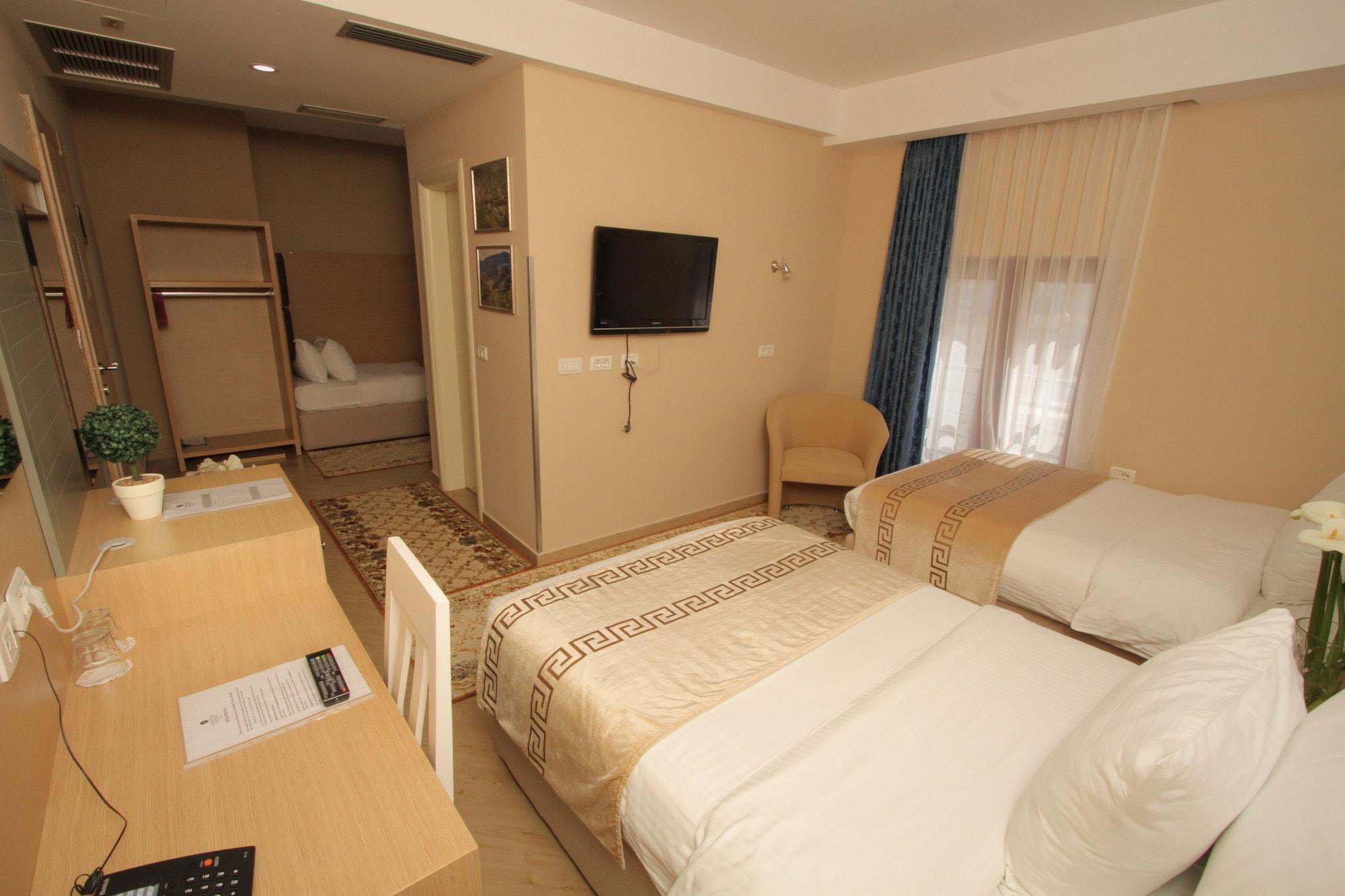 Capital Tirana Hotel Bruci Экстерьер фото