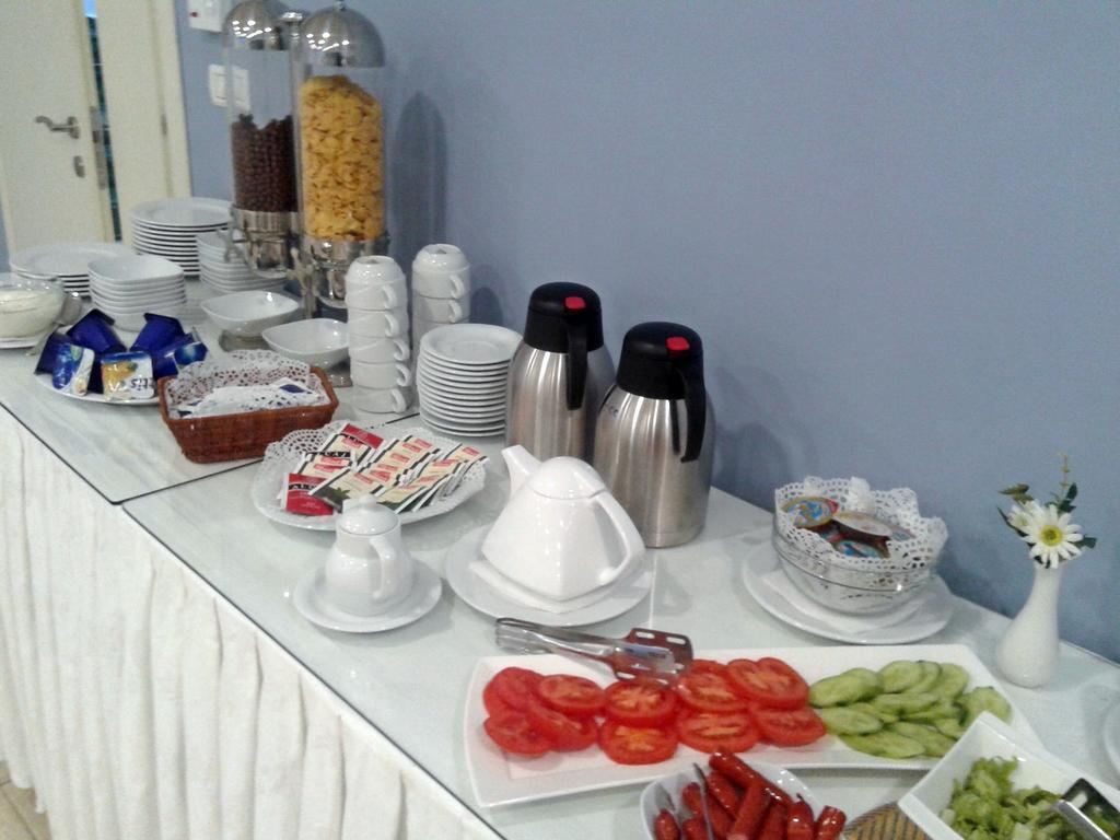 Capital Tirana Hotel Bruci Экстерьер фото