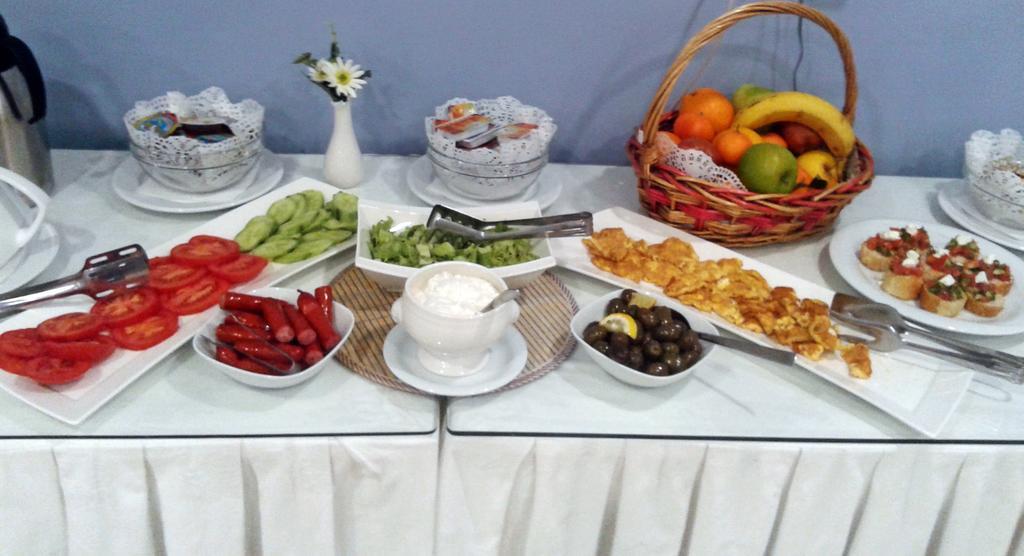 Capital Tirana Hotel Bruci Экстерьер фото