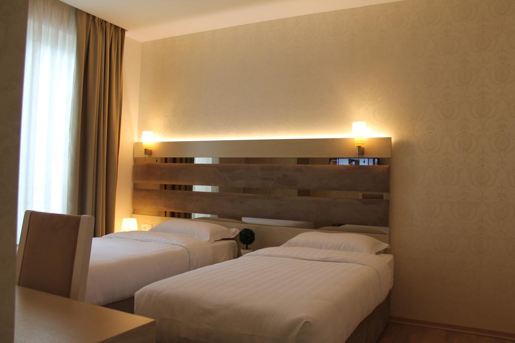 Capital Tirana Hotel Bruci Экстерьер фото