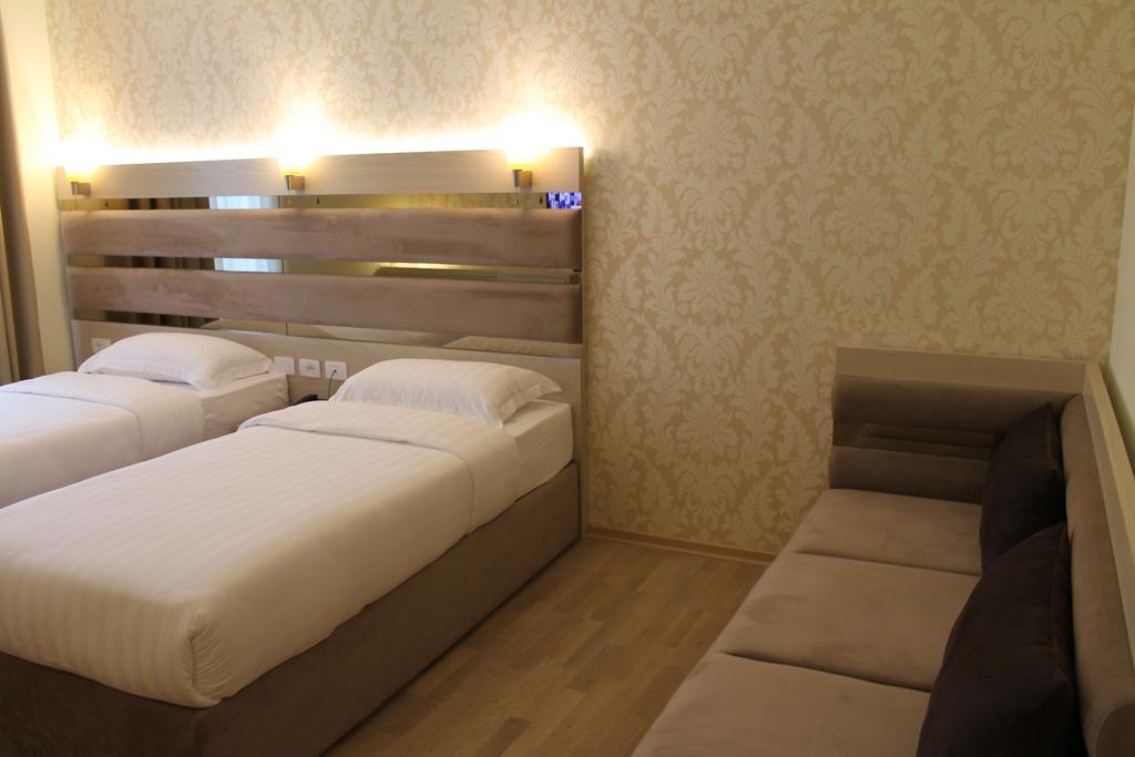 Capital Tirana Hotel Bruci Экстерьер фото